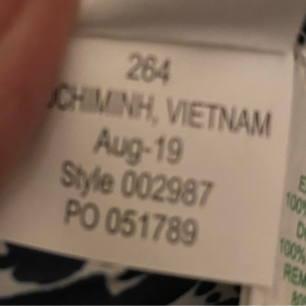 MAKE AN OFFER! Lilly Pulitzer Reverses/Puffer Jacket,Navy Print/White,Size 14 - Picture 9 of 14